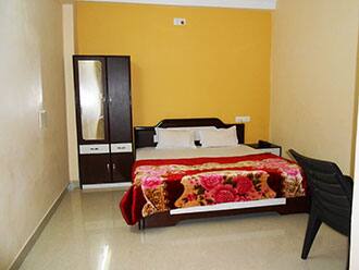 Bombay Guest House, Mount Abu 2